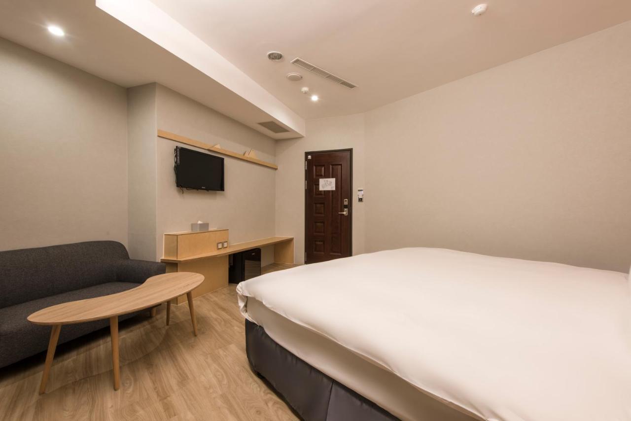 Sparrow Hotel Taichung Exterior photo